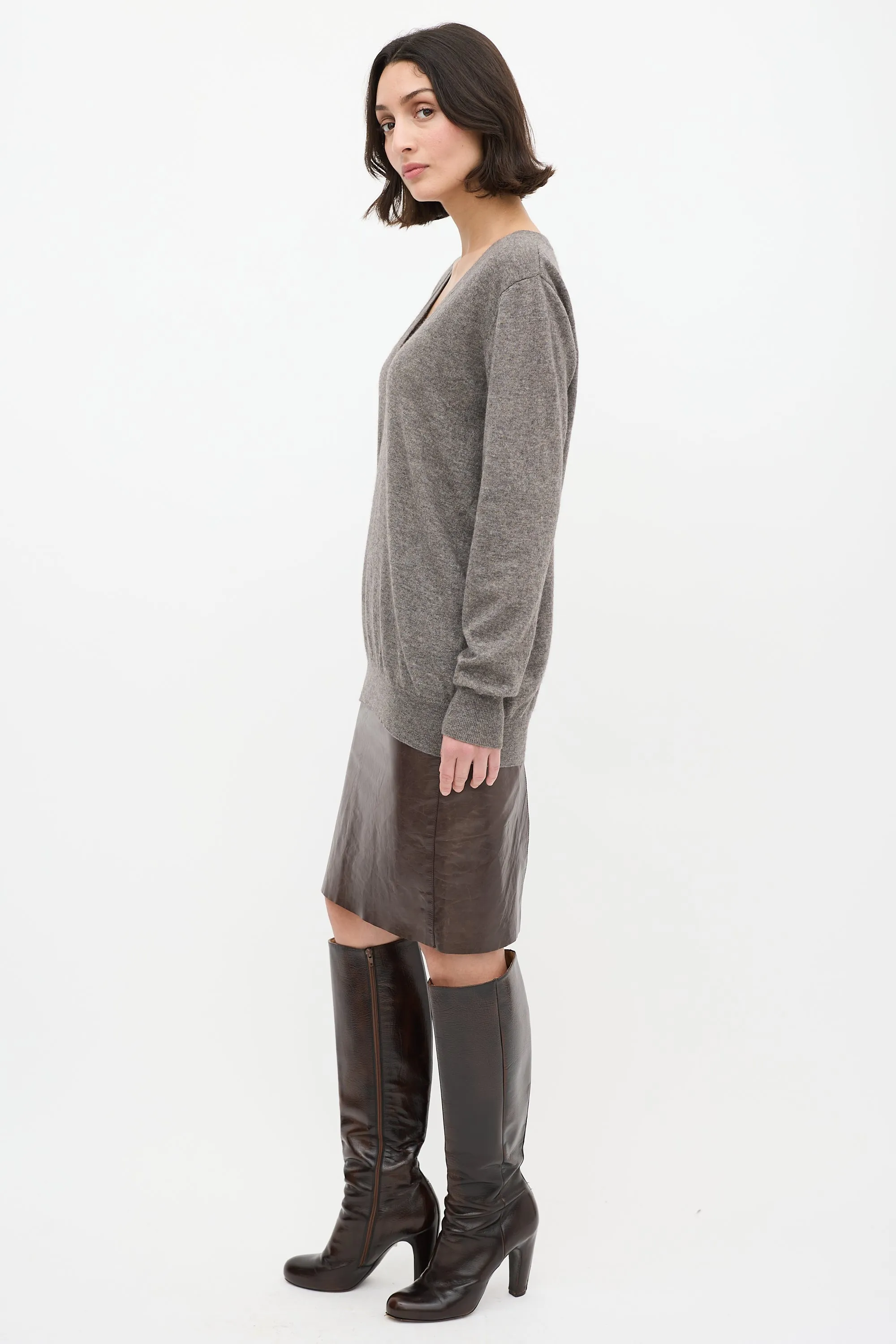 Grey Cashmere & Silk V-Neck Sweater