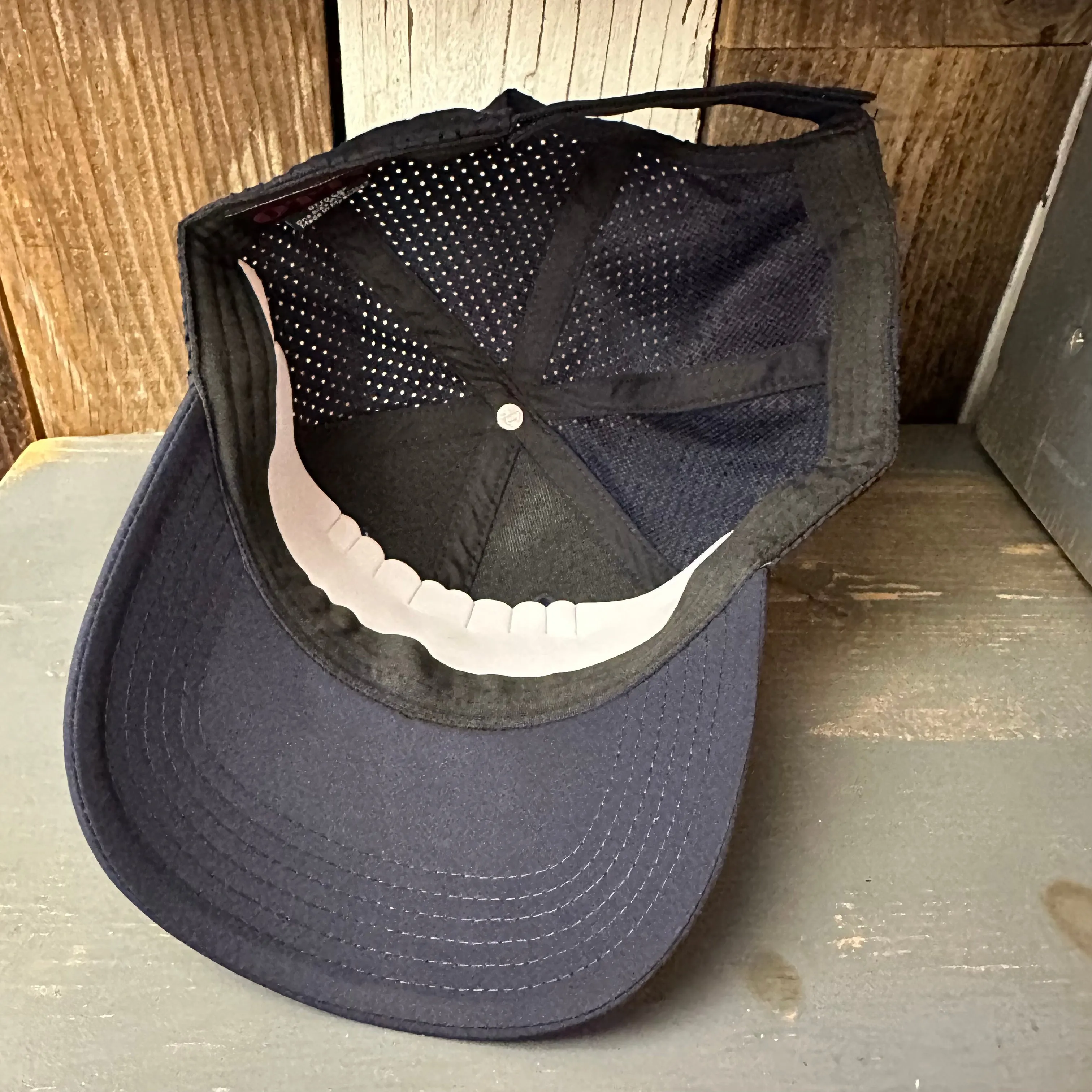 Hermosa Beach SURF HERMOSA :: OPEN DAILY - 6 Panel Low Profile Baseball Cap - Navy