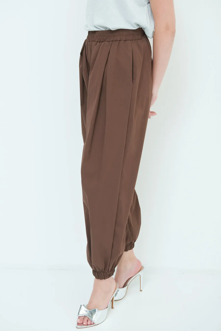 Relaxed fit elasticated cuff pants wholesale