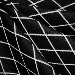 Reversible Tudor Diamond Pane Cashmere Blend Coating Black/Vanilla